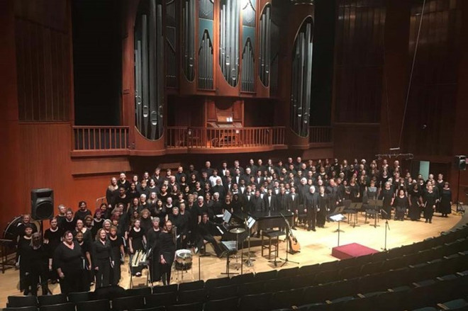 越南音乐家与美国CREDO交响乐队同台共演 ảnh 1 越南音乐家与美国CREDO交响乐队同台共演 ảnh 1