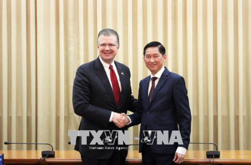 胡志明市与美国企业推动医疗领域的合作 ảnh 1