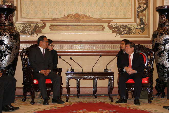 胡志明市领导会见密克罗尼西亚联邦议会代表团 ảnh 1 胡志明市领导会见密克罗尼西亚联邦议会代表团 ảnh 1