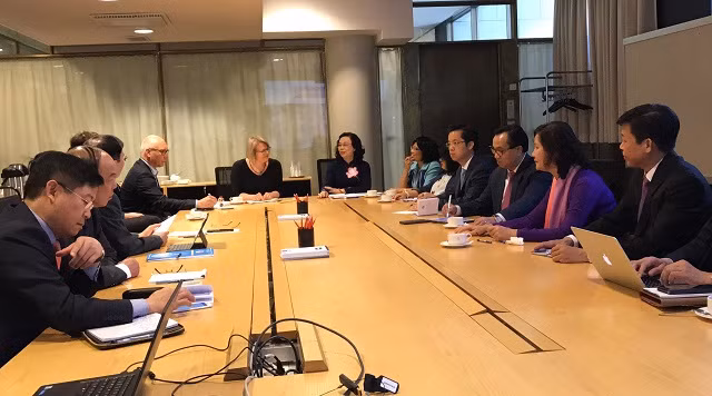 河内市与芬兰、瑞典和奥地利加强各领域的合作 ảnh 1