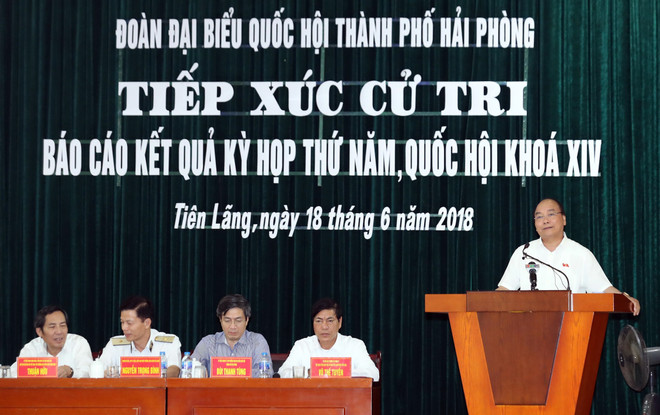 政府总理阮春福:时时刻刻保持高度警惕 避免被极端分子利用 ảnh 1 政府总理阮春福:时时刻刻保持高度警惕 避免被极端分子利用 ảnh 1