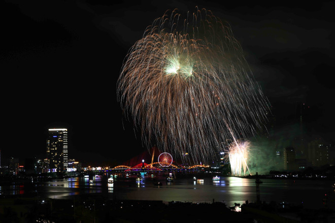2018年岘港国际烟花节：渴望桥梁 ảnh 2