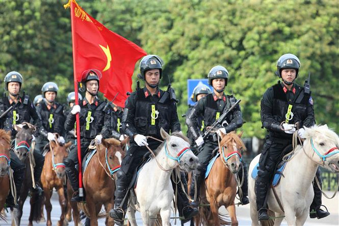 组图:越南机动警察骑兵队正式亮相 ảnh 9 组图:越南机动警察骑兵队正式亮相 ảnh 9