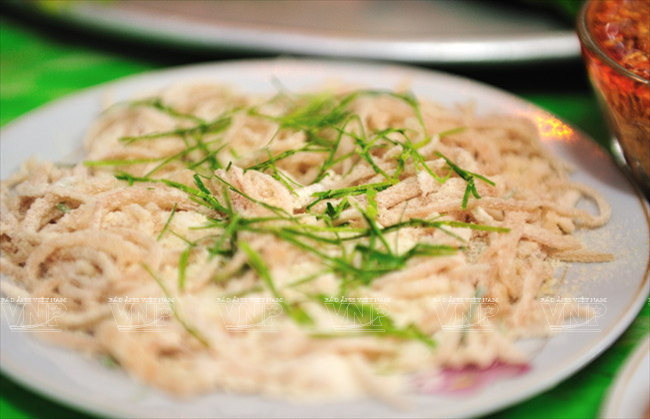 昆嵩绿叶凉拌 ảnh 1