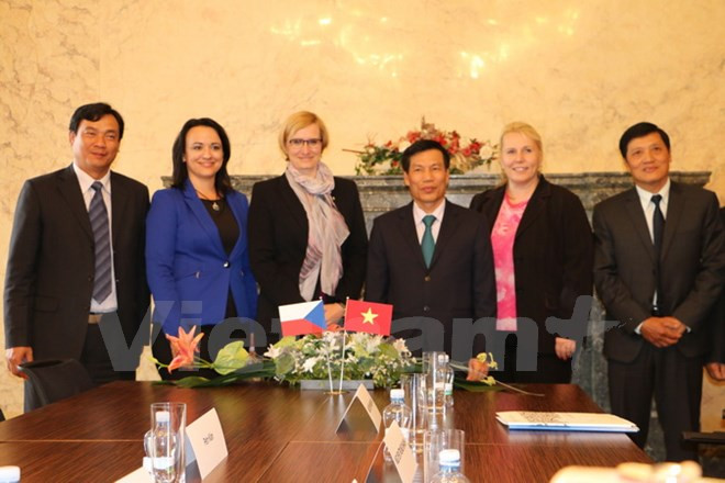 越南与捷克加强文化旅游合作 ảnh 1 越南与捷克加强文化旅游合作 ảnh 1