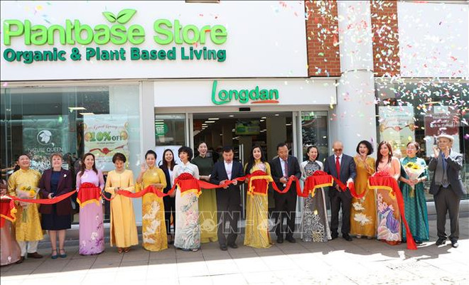 越南商品与美食周亮相英国 ảnh 1