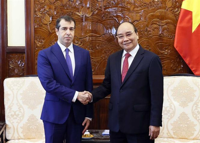 沙特阿拉伯、以色列和阿塞拜疆驻越大使拜会越南国家主席阮春福 ảnh 3 沙特阿拉伯、以色列和阿塞拜疆驻越大使拜会越南国家主席阮春福 ảnh 3
