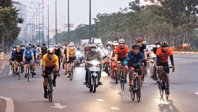 胡志明市计划在河内路大道设计自行车专用道 ảnh 1