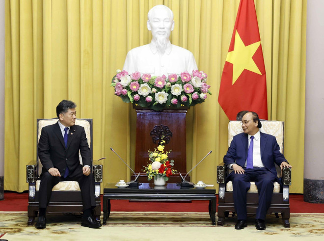 越南国家主席阮春福会见日本法务省大臣古川祯久 ảnh 2 越南国家主席阮春福会见日本法务省大臣古川祯久 ảnh 2