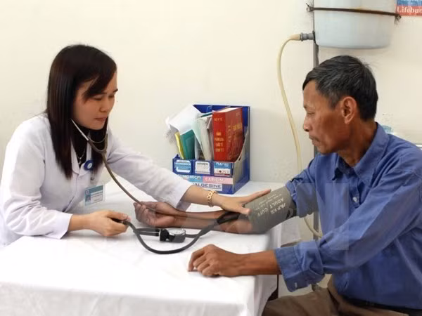 岘港市力争2020年实现医疗保险全覆盖 ảnh 1