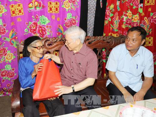 阮富仲总书记前往北件省调研 ảnh 2 阮富仲总书记前往北件省调研 ảnh 2