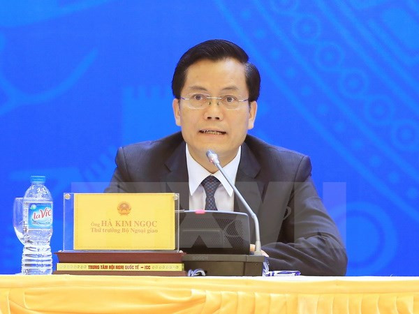 越南副外长何金玉访问乌拉圭并出席两国外交部第四次政治磋商 ảnh 1 越南副外长何金玉访问乌拉圭并出席两国外交部第四次政治磋商 ảnh 1