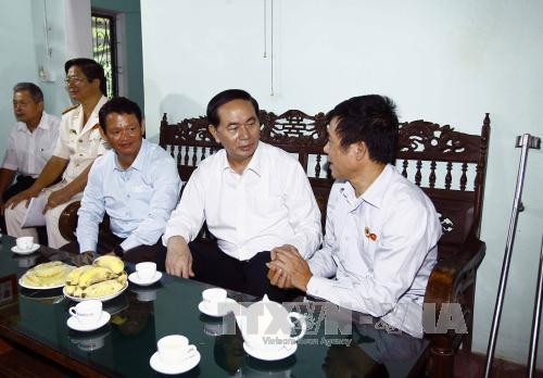 陈大光:老街省需力争成为西北地区的发达省份 ảnh 4 陈大光:老街省需力争成为西北地区的发达省份 ảnh 4