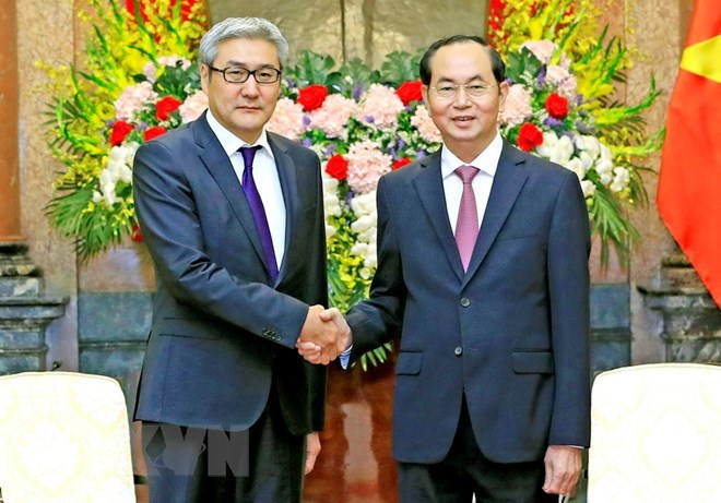 越南国家主席陈大光会见蒙古国家安全委员会秘书长 ảnh 1 越南国家主席陈大光会见蒙古国家安全委员会秘书长 ảnh 1