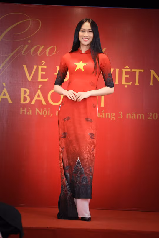 越南奥黛将亮相2018年戛纳国际电影节 ảnh 1 越南奥黛将亮相2018年戛纳国际电影节 ảnh 1