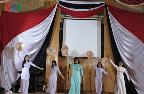 越南文化日给埃及人民留下深刻印象 ảnh 1 越南文化日给埃及人民留下深刻印象 ảnh 1