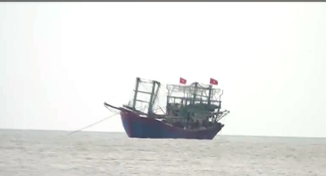 乂安省两艘渔船遇险 ảnh 1 乂安省两艘渔船遇险 ảnh 1