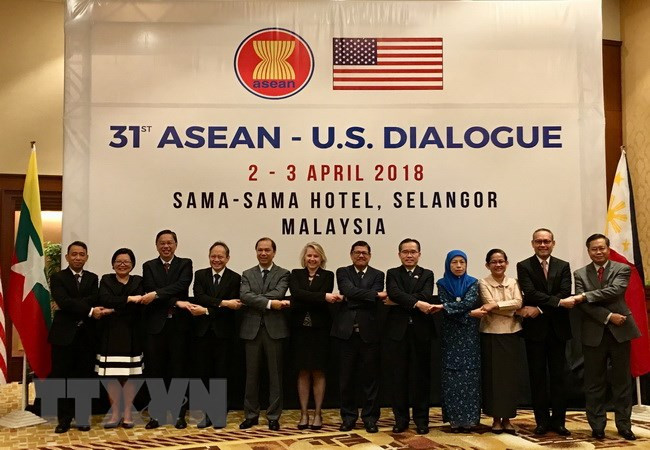 美国欢迎东盟与中国就《东海行为准则》进行实质性谈判 ảnh 1 美国欢迎东盟与中国就《东海行为准则》进行实质性谈判 ảnh 1