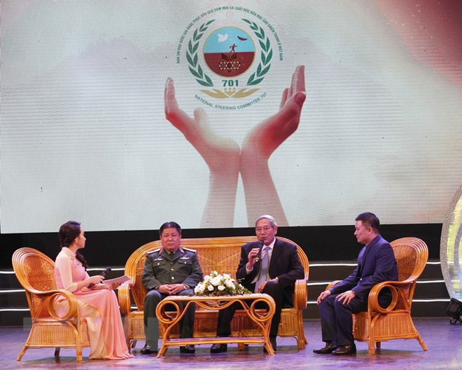 阮春福：调动各方面资源投入战后遗留炸弹地雷及化学毒剂后果克服工作 ảnh 2