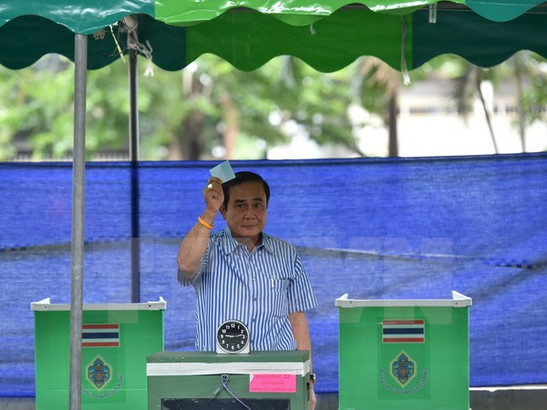 泰国全民公投结果:对稳定的渴望 ảnh 1 泰国全民公投结果:对稳定的渴望 ảnh 1