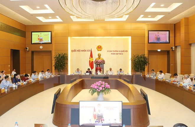 越南第十四届国会常委会二次会议:需保障乡级公安的执法条件 ảnh 1 越南第十四届国会常委会二次会议:需保障乡级公安的执法条件 ảnh 1