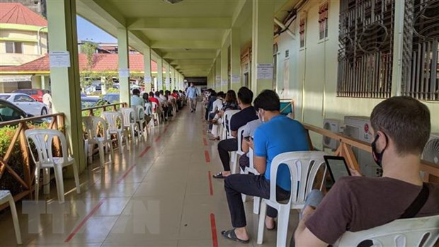 柬埔寨和菲律宾新冠肺炎疫情形势依然严峻 新增病例不断增加 ảnh 1 柬埔寨和菲律宾新冠肺炎疫情形势依然严峻 新增病例不断增加 ảnh 1