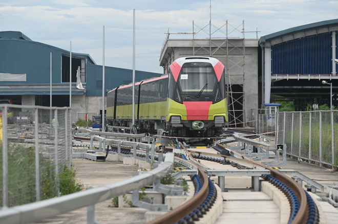 河内轻轨呠站至河内火车站轻轨列车7月1日试跑 ảnh 1 河内轻轨呠站至河内火车站轻轨列车7月1日试跑 ảnh 1