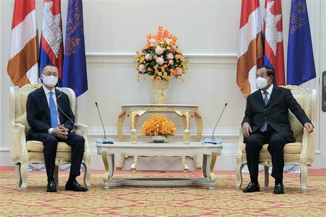 柬埔寨首相洪森会见越南驻柬大使武光明 ảnh 1 柬埔寨首相洪森会见越南驻柬大使武光明 ảnh 1