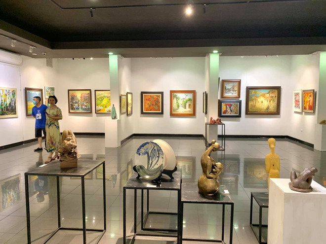 “夏日阳光”绘画展——充满阳光的温暖画面 ảnh 1