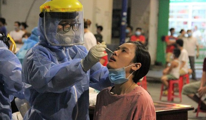 7月7日中午越南报告新增400例确诊病例和死亡病例5例 ảnh 1 7月7日中午越南报告新增400例确诊病例和死亡病例5例 ảnh 1