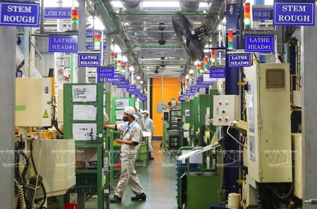 向新加坡企业界介绍越南的投资环境和优惠的吸引投资政策 ảnh 1 向新加坡企业界介绍越南的投资环境和优惠的吸引投资政策 ảnh 1