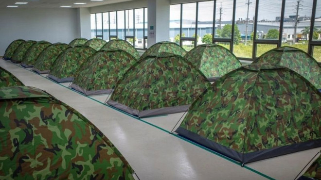 美国媒体:越南工人愿意留宿在工厂 确保供应链安全 ảnh 1 美国媒体:越南工人愿意留宿在工厂 确保供应链安全 ảnh 1