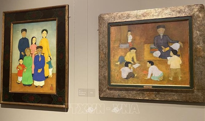越南已故画家枚中栨绘画展在法国马孔市开展 ảnh 1 越南已故画家枚中栨绘画展在法国马孔市开展 ảnh 1