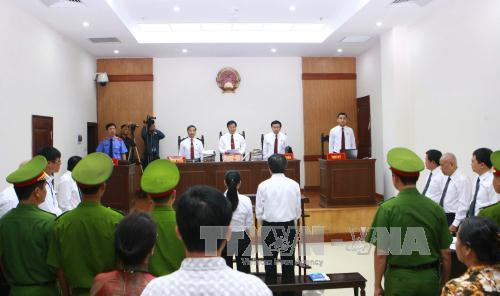 河内市第二审人民法院维持一审对阮友荣的判决 ảnh 1 河内市第二审人民法院维持一审对阮友荣的判决 ảnh 1