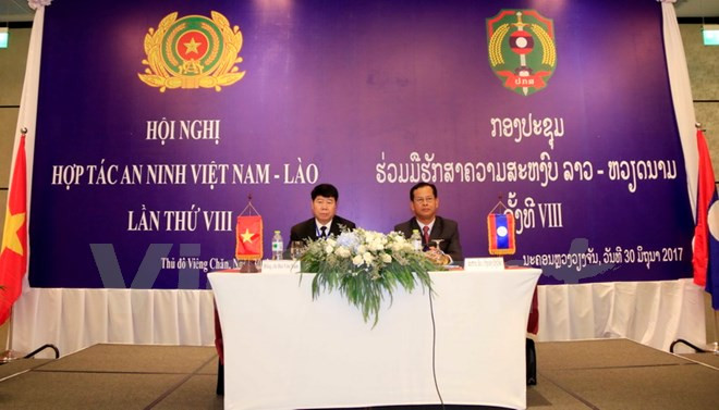 第八次越老安全合作会议在老挝举行 ảnh 1