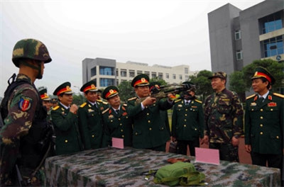 越南第二军区同中国成都军区加强合作 ảnh 1 越南第二军区同中国成都军区加强合作 ảnh 1