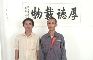 越南政府总理指导处理在阿尔及利亚越南劳工遭殴打事件 ảnh 1 越南政府总理指导处理在阿尔及利亚越南劳工遭殴打事件 ảnh 1