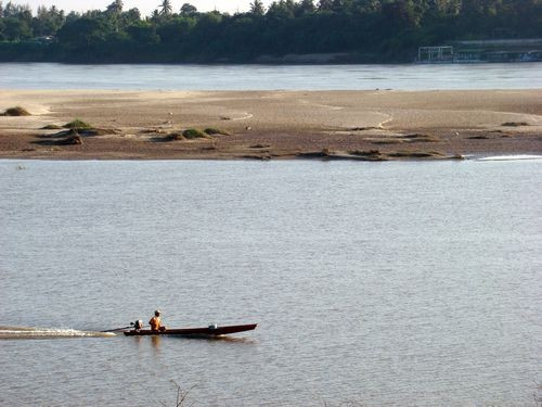 湄公河流域六国建立新合作机制 ảnh 1