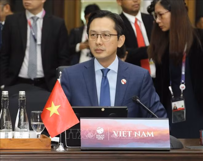 杜雄越副部长：越南是土耳其和阿联酋在东盟的主要合作伙伴 ảnh 1