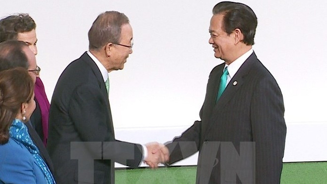 越南政府总理阮晋勇出席第二十一届联合国气候变化大会开幕式 ảnh 2