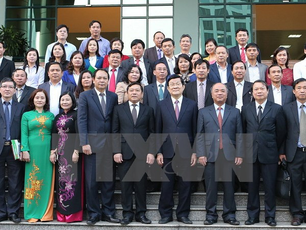 张晋创主席:努力提高越南农民协会的作用 ảnh 1 张晋创主席:努力提高越南农民协会的作用 ảnh 1