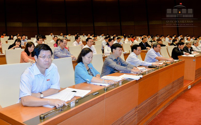 越南第十四届国会第二次会议发表第二十四号公报 ảnh 1 越南第十四届国会第二次会议发表第二十四号公报 ảnh 1