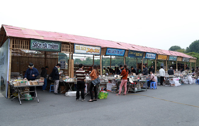 第5次旧书节在河内升龙皇城举行 ảnh 1