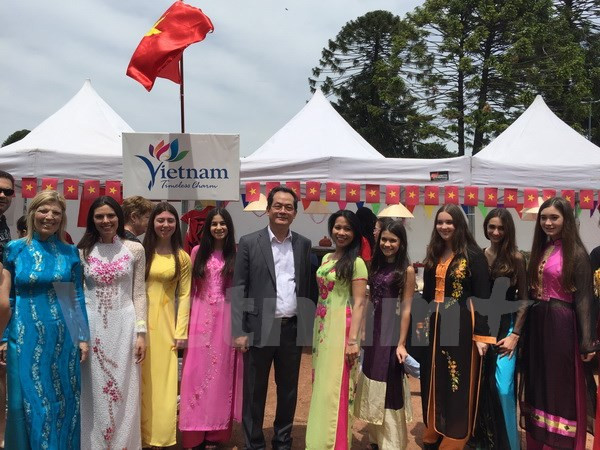 东盟文化推介活动在阿根廷举行 ảnh 1 东盟文化推介活动在阿根廷举行 ảnh 1