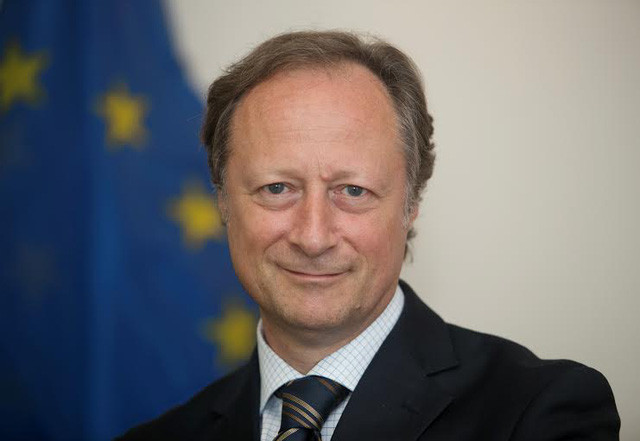 越南希望与欧盟加强防务合作 ảnh 1