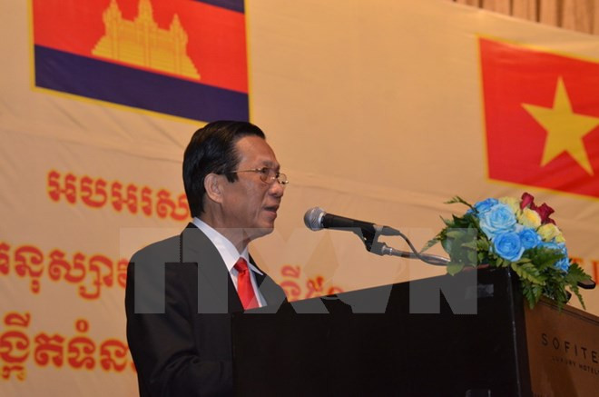 柬埔寨参议院主席赛冲:柬埔寨人民始终铭记越南人民为柬埔寨给予的支持 ảnh 1 柬埔寨参议院主席赛冲:柬埔寨人民始终铭记越南人民为柬埔寨给予的支持 ảnh 1