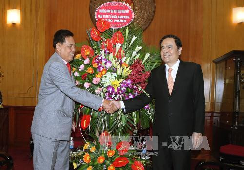 陈青敏会见柬埔寨祖国发展团结阵线代表团 ảnh 1 陈青敏会见柬埔寨祖国发展团结阵线代表团 ảnh 1