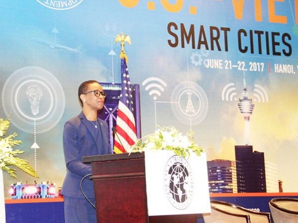 美国驻越南大使：美国愿同越南分享智慧城市建设经验 ảnh 1