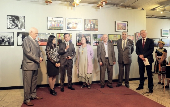 “越南—风土人情之美”图片展在俄罗斯举行 ảnh 1 “越南—风土人情之美”图片展在俄罗斯举行 ảnh 1