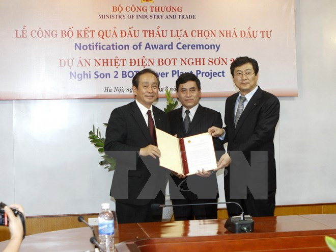 越南总值为20多亿美元的热电厂BOT项目投资协议在河内签署 ảnh 1 越南总值为20多亿美元的热电厂BOT项目投资协议在河内签署 ảnh 1
